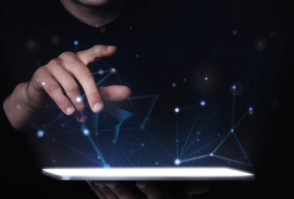 c罗哪一年加入尤文图斯 c罗在尤文图斯几年